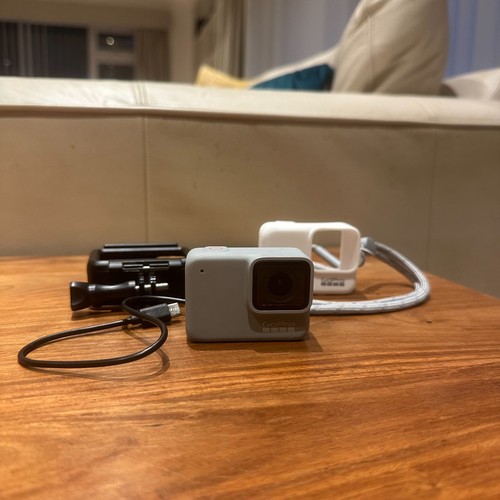 Gopro hero7 action camera - gopro,